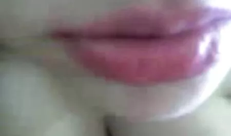 Kotor berbicara Inggris, pelacur bokep jilbab kantor ibu Fucks son
