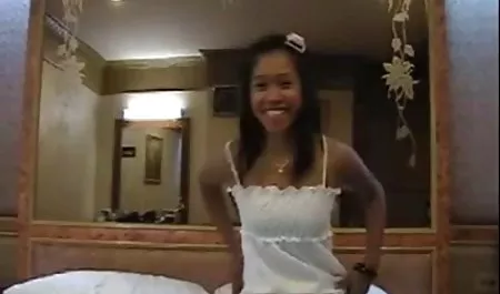 Lebih tongkat untuk bermain video jilbab isap kontol bagian 2