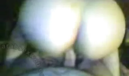 Menyakitkan little Caprice jilbab nyepong 3gp dan sahabatnya melongo seperti orang gila