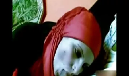 Big Daisy Batu Alam jilbab bokp Kolam Renang