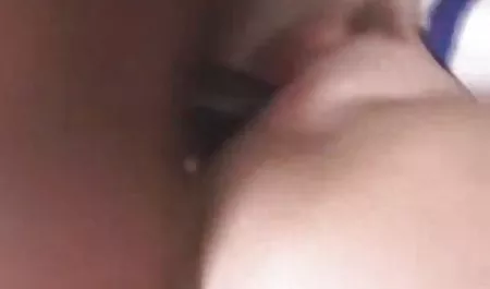 Dua Remaja video bokep viral jilbab nurul Berbagi Satu Kontol