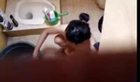 18 bokep tante jilbab selingkuh - Sonia - pertama untuk memberinya anal